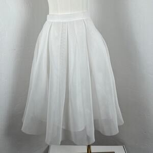 AQUA White Mesh Tulle Pleated Midii Skirt (Woman's Small)
